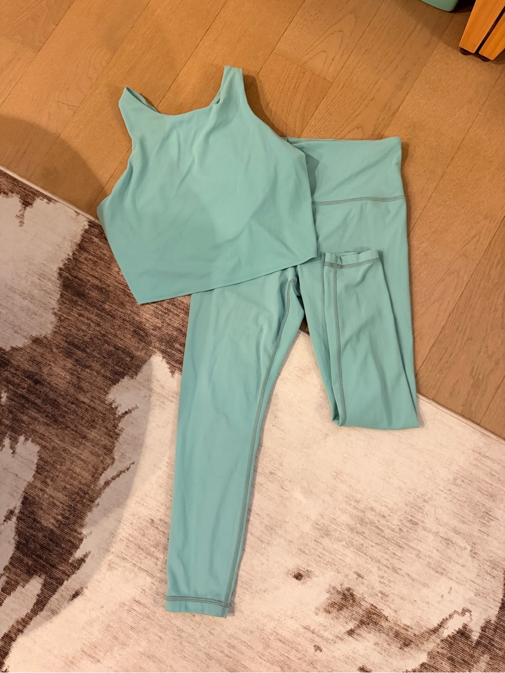 Athleta Mint Green Active Leggings & Crop Tank Set